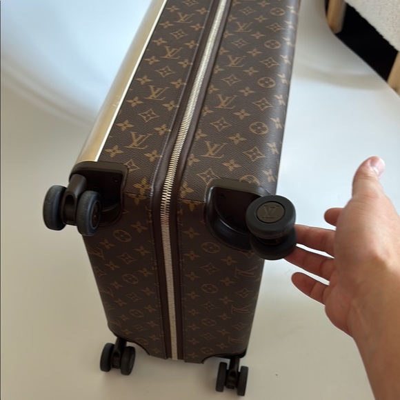 Louis Vuitton Monogram Canvas Travel Bag - Picture 10 of 15